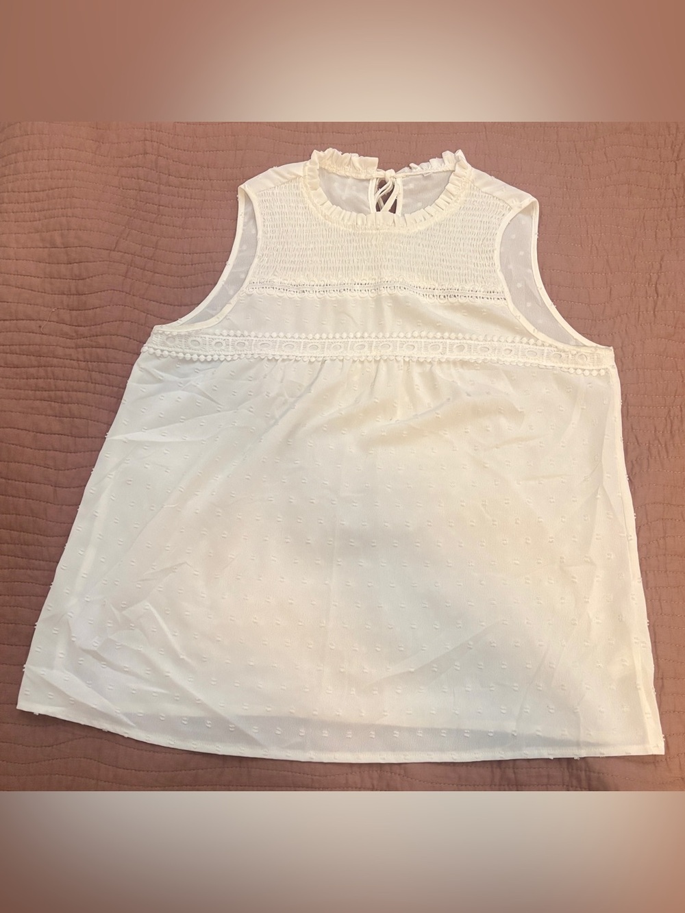 White Swiss Dot Sleeveless Ruffled Neck Blouse Size XL